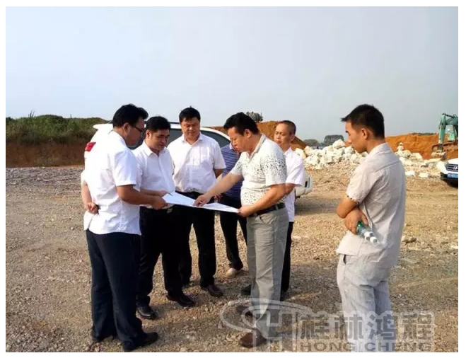 重鈣磨粉機，重鈣，HCH1395，超細環輥磨,武宣碳酸鈣