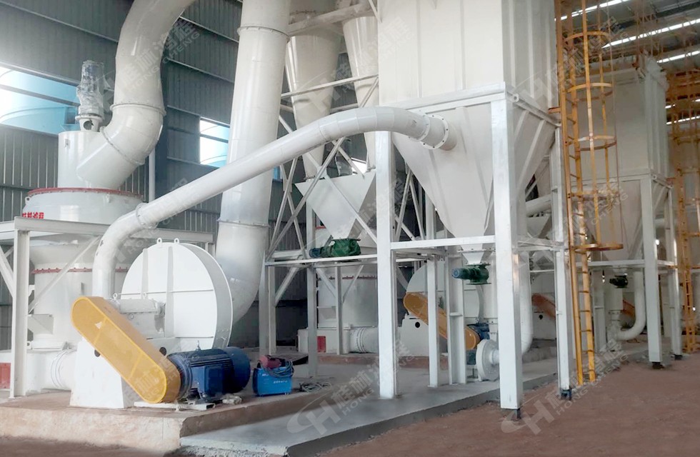 hcq1500擺式磨粉機(jī)賀州某象粉體廠家4臺(tái)